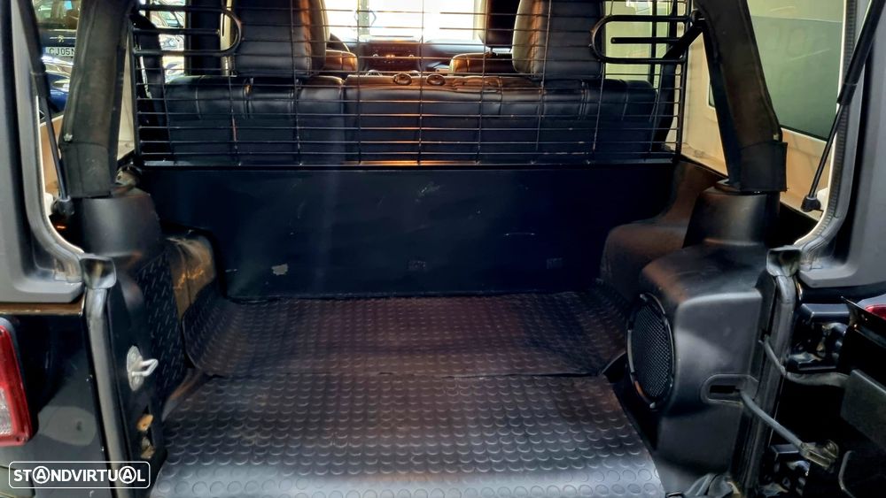 Jeep Wrangler Unlimited 2.8 CRD ATX Sahara Adventure Edition - 8