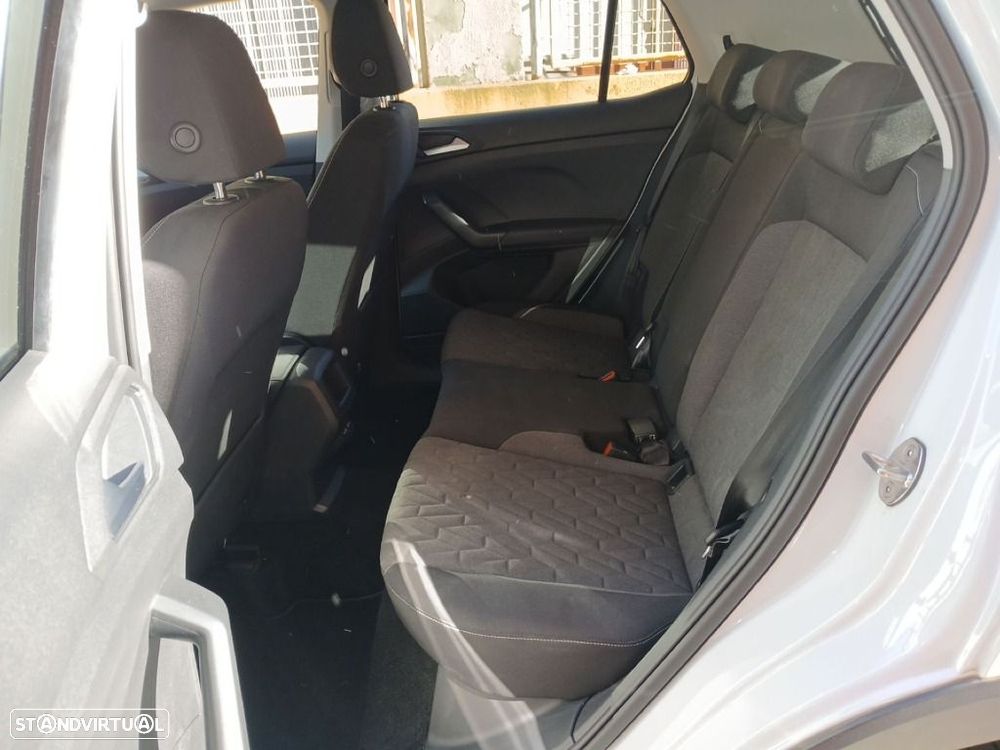 VW T-Cross 1.0 TSI Urban - 32