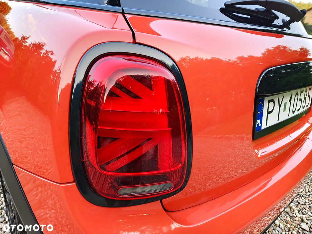 MINI Cooper Standard - 5
