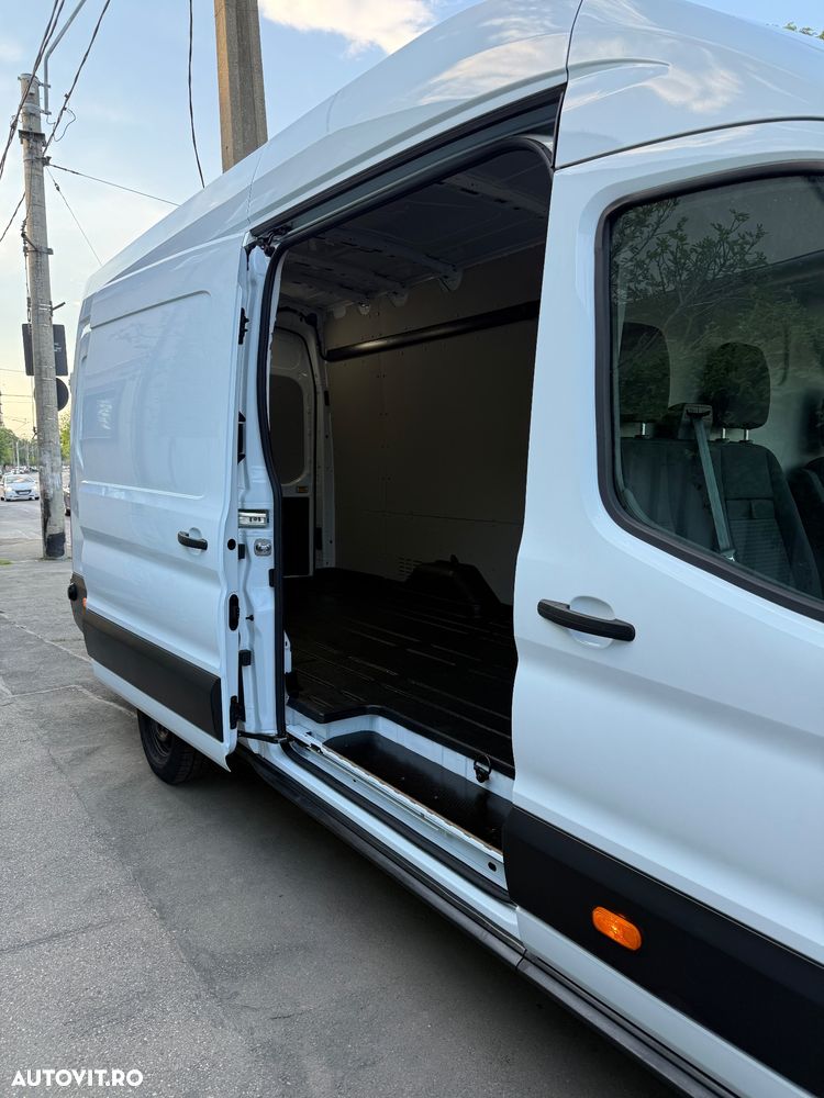 Ford Transit 350 2.0 EcoBlue 130 CP L4 RWD Trend - 8