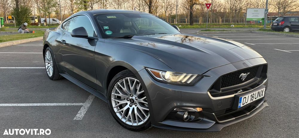 Ford Mustang 2.3 EcoBoost Aut. - 5