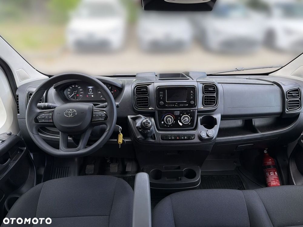 Toyota PROACE MAX - 12