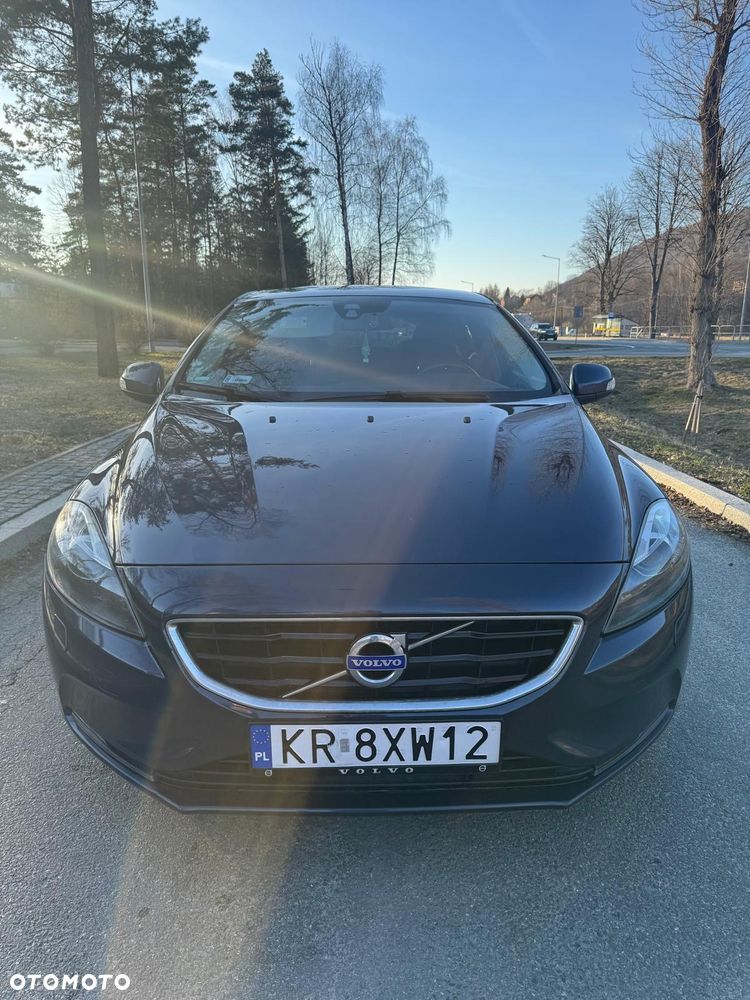 Volvo V40 D2 R-Design Kinetic - 1