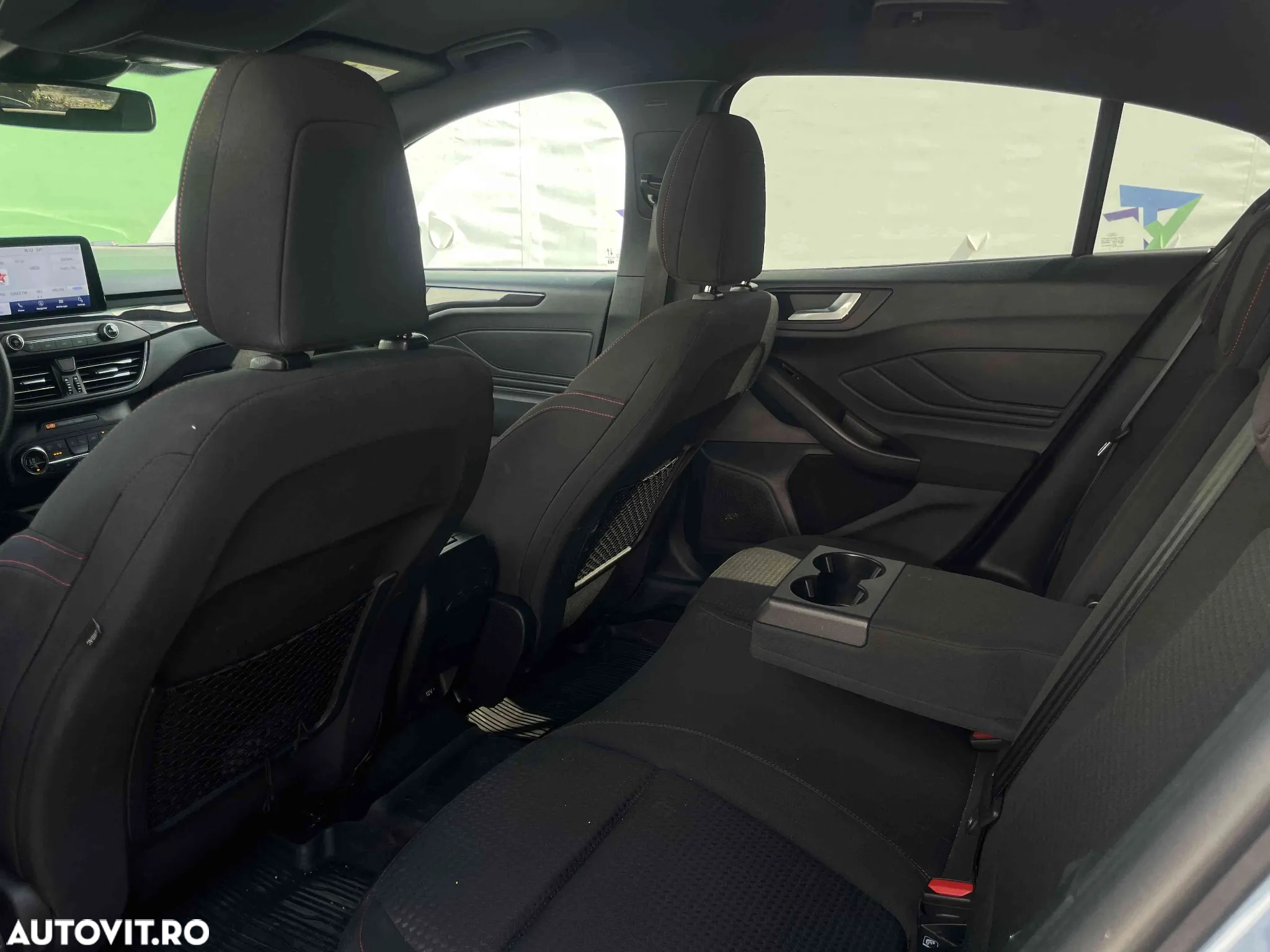 Ford Focus - 16