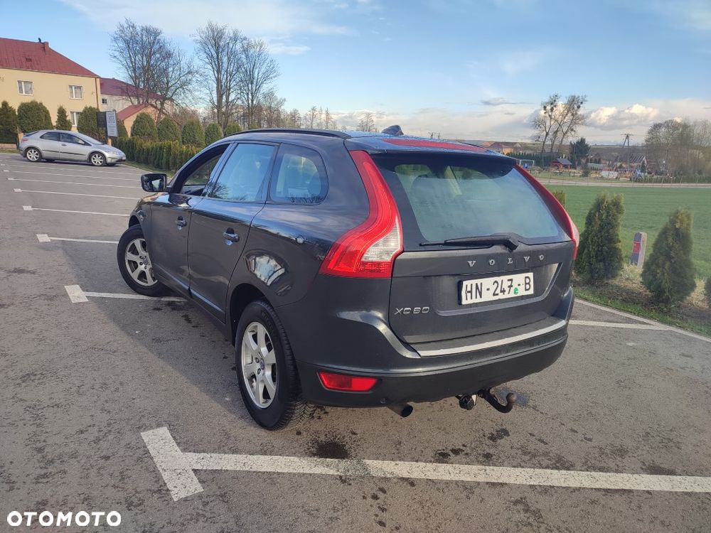 Volvo XC 60 D3 Momentum - 13