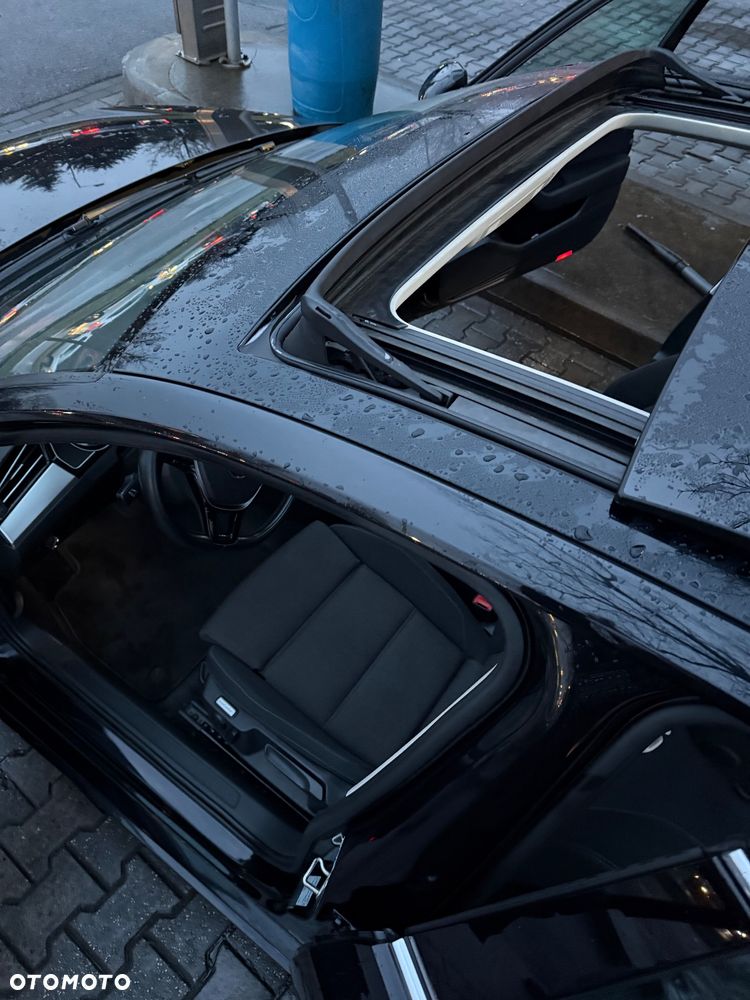 Volkswagen Passat 1.6 TDI SCR DSG Comfortline - 20