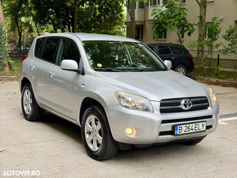 Toyota RAV4 2.2 D-4D Executive - 2