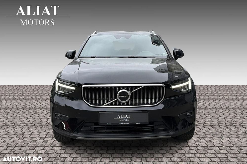 Volvo XC 40 T5 Twin Engine DKG Momentum Pro - 4