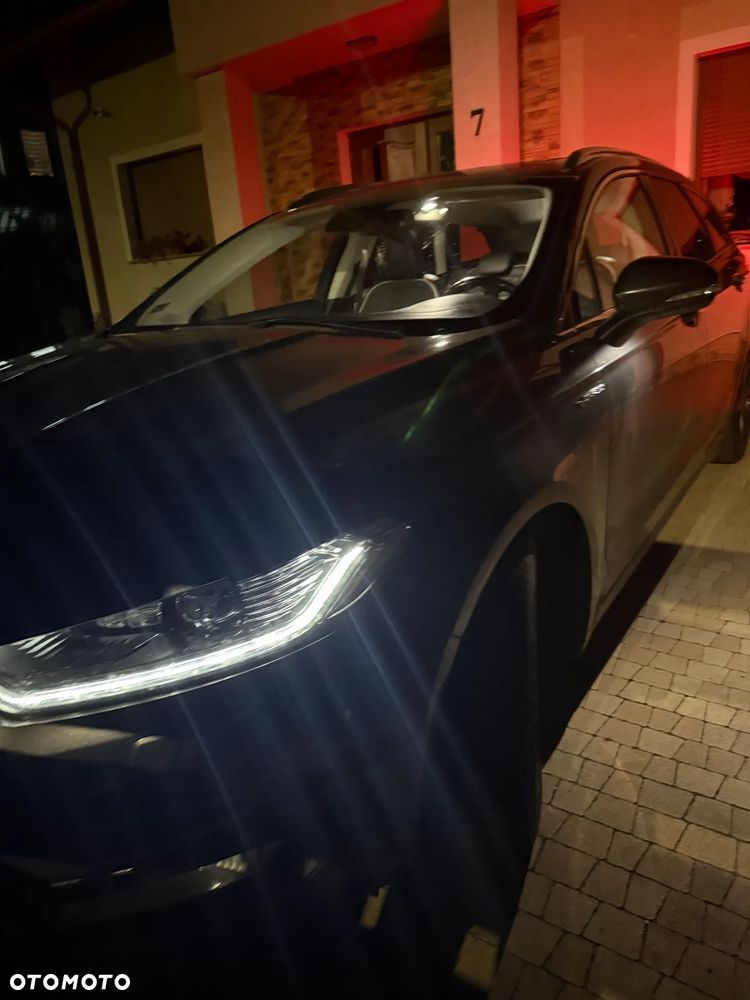 Ford Mondeo Vignale 2.0 TDCi PowerShift - 9