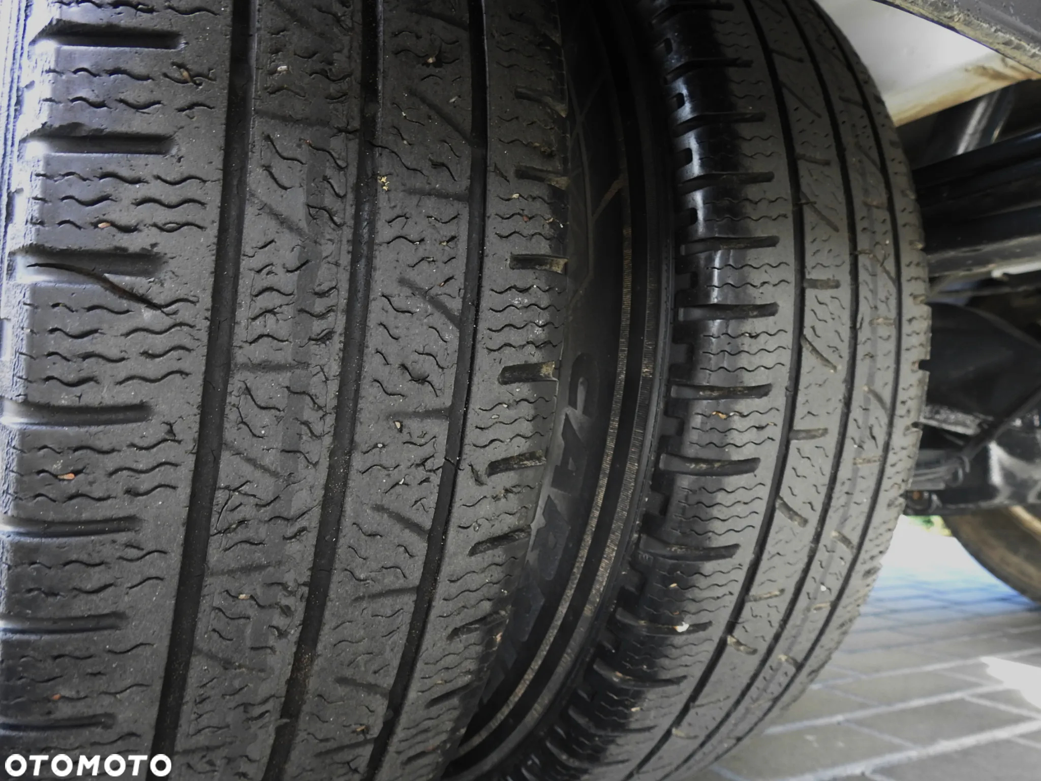 Mercedes-Benz SPRINTER 516 SKRZYNIA PODWÓJNA KABINA DOKA 6 MIEJSC TEMPOMAT KLIMATYZACJA BLIŹNIACZE KOŁA 160KM [ 113742 ] - 23
