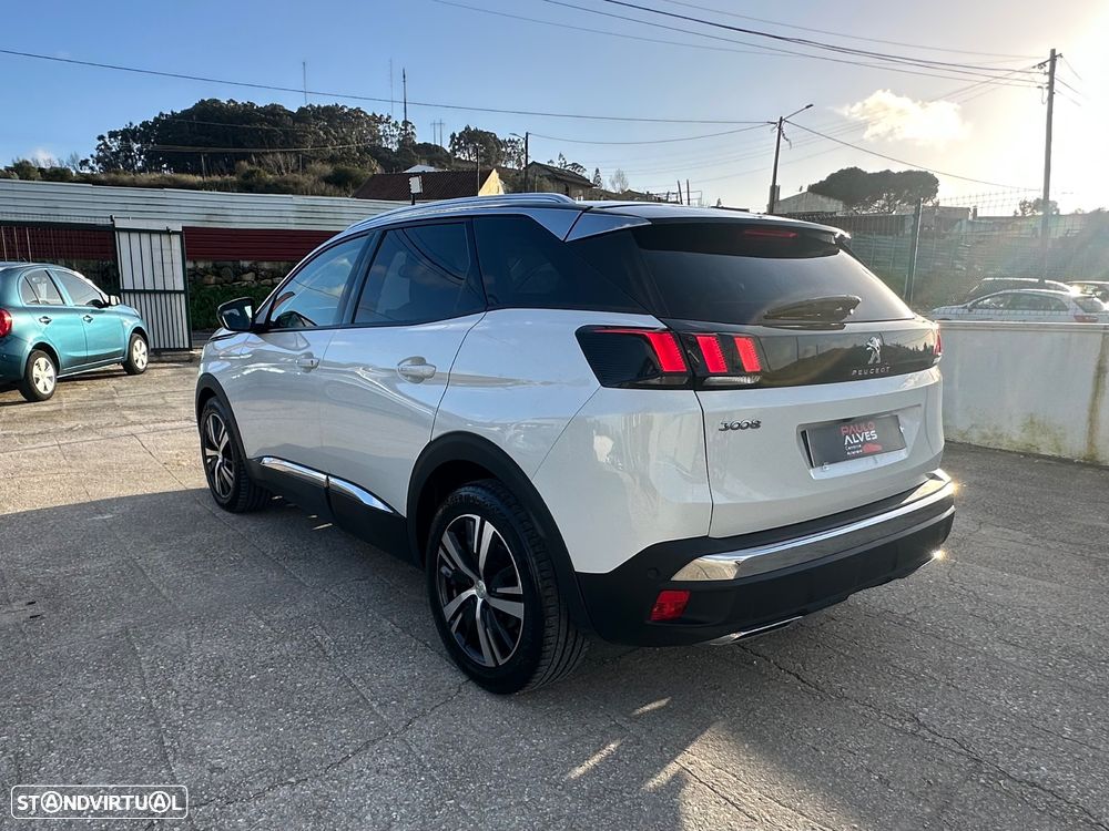 Peugeot 3008 BlueHDi 130 Stop & Start EAT8 Allure Pack - 8