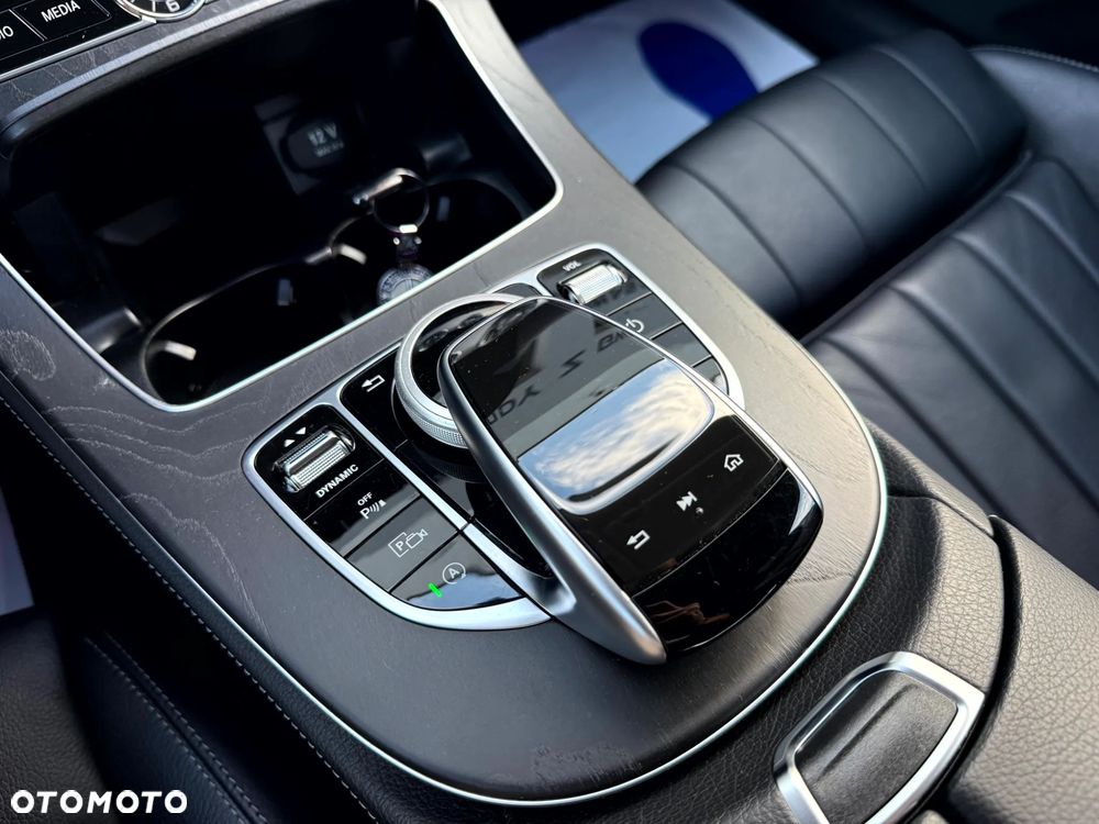 Mercedes-Benz Klasa E 220 d 9G-TRONIC Avantgarde - 15