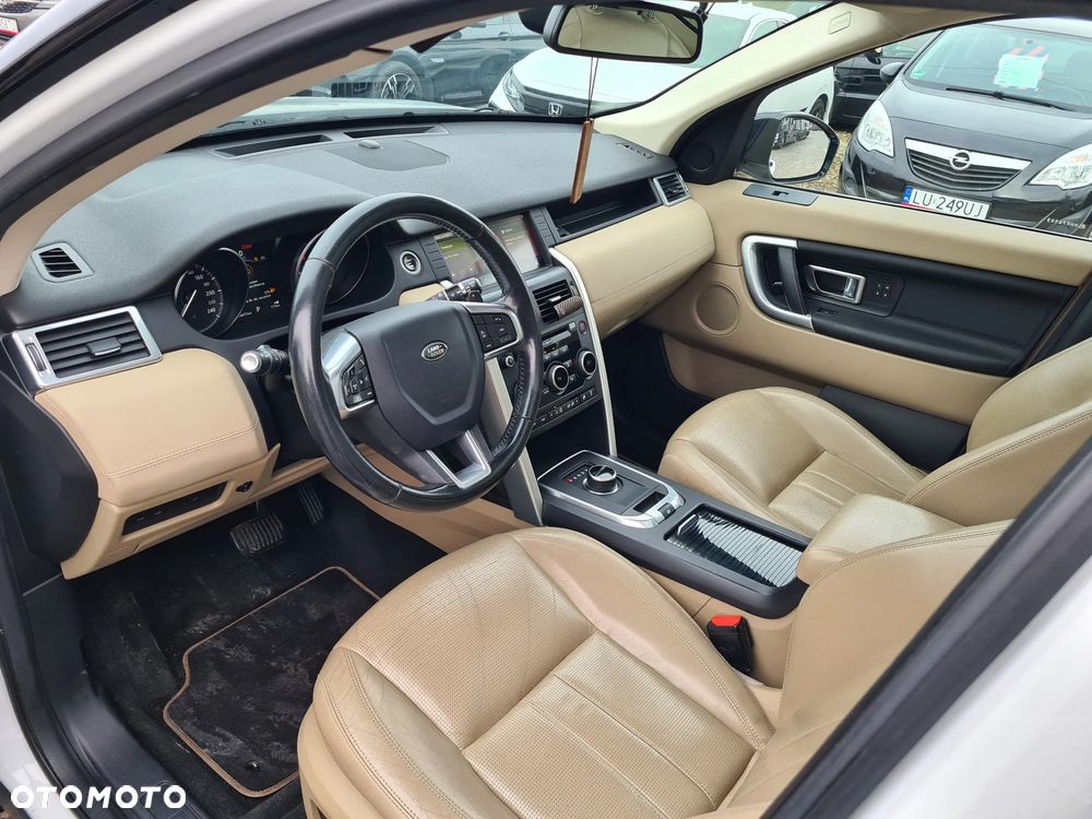 Land Rover Discovery Sport 2.0 TD4 HSE - 17