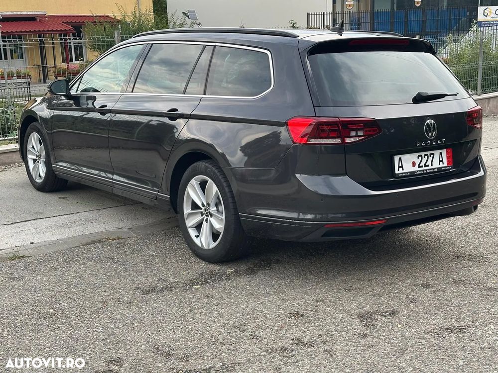 Volkswagen Passat - 3