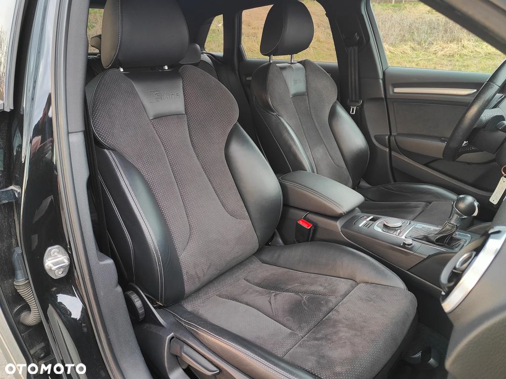 Audi A3 Sportback 2.0 TDI (clean diesel) quattro S tronic S line Sportpaket - 30