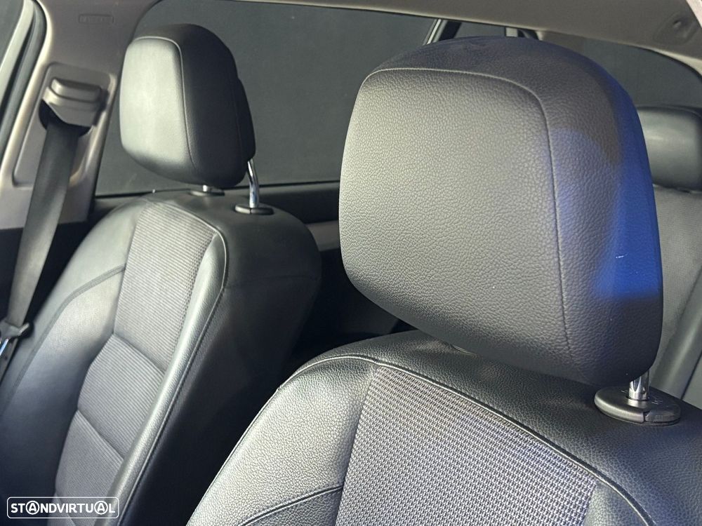 Mercedes-Benz C 220 d Avantgarde - 9