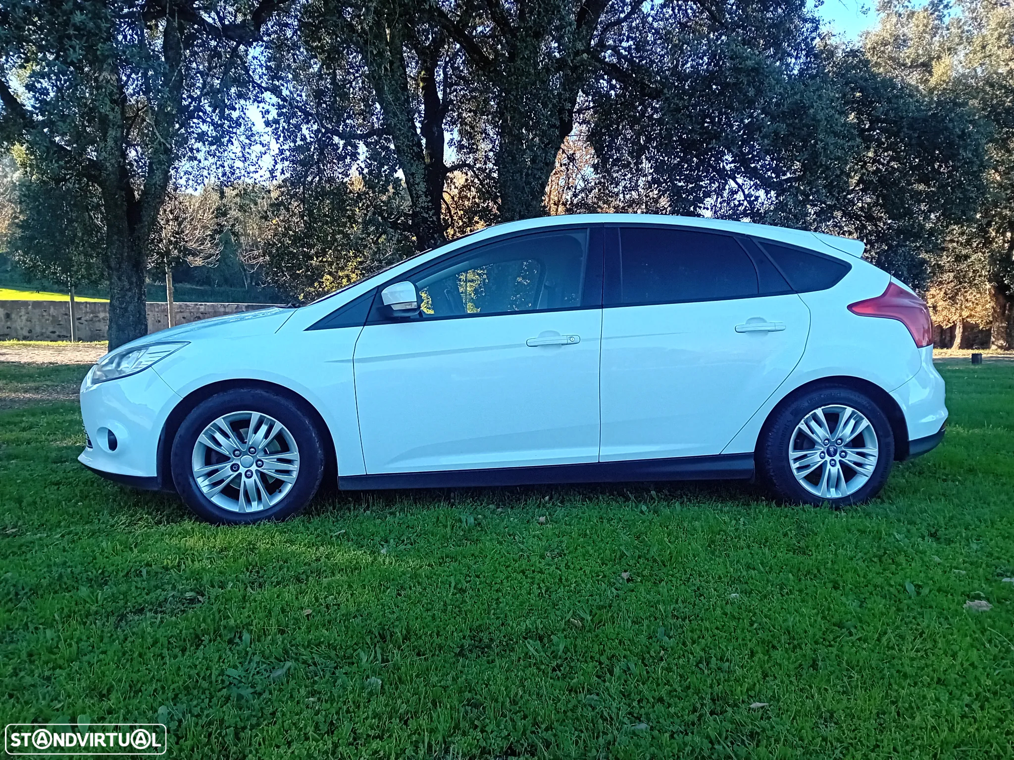 Ford Focus 1.6 TDCi Titanium Econetic - 11