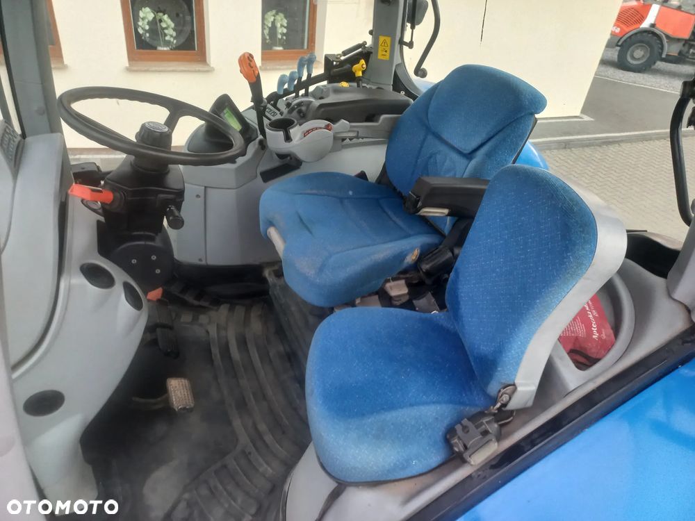 New Holland T6090 - 2