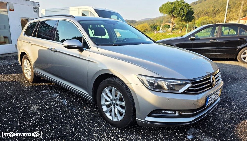 VW Passat Variant 1.6 TDI BlueMotion - 8