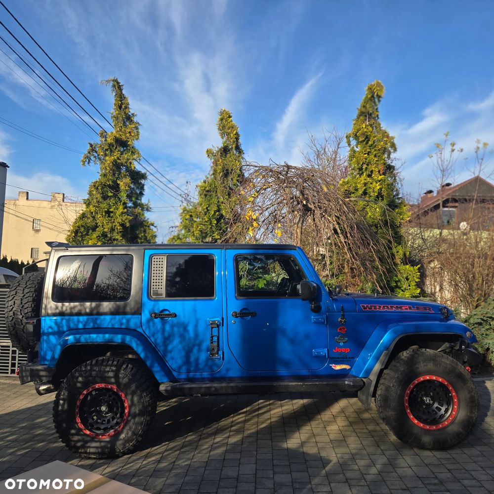 Jeep Wrangler 3.6 Unlim Sahara - 20