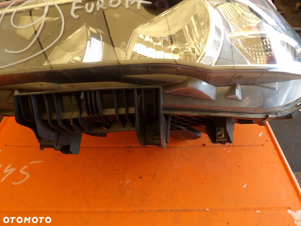 BMW - F45 - H7 - LEWA LAMPA PRZEDNIA - EUROPA - 7422573 - 4