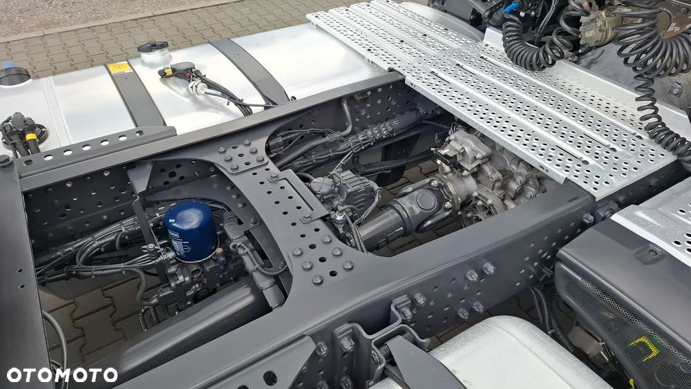 Mercedes-Benz ACTROS L / 1845 LS / STANDARD / KLIMA POSTOJOWA / NAVI / FULL LED / NOWE TACHO / SALON PL - 18