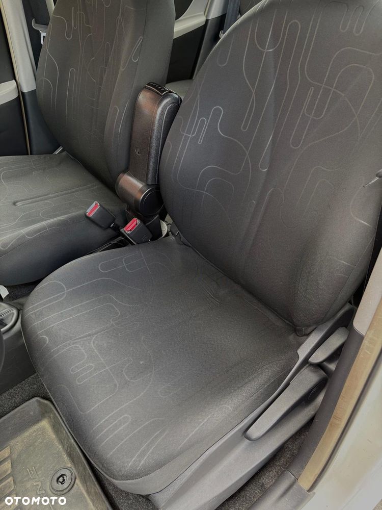 Toyota Yaris 1.0 Luna - 6