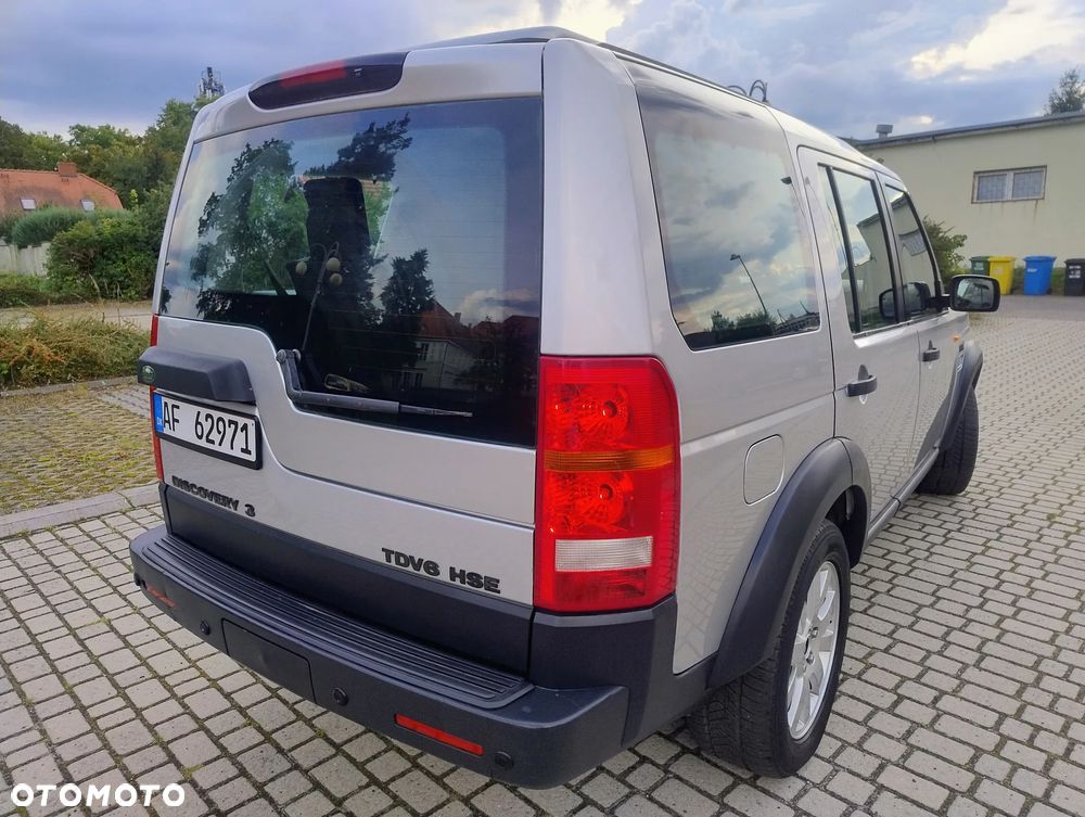 Land Rover Discovery IV 2.7D V6 HSE - 3