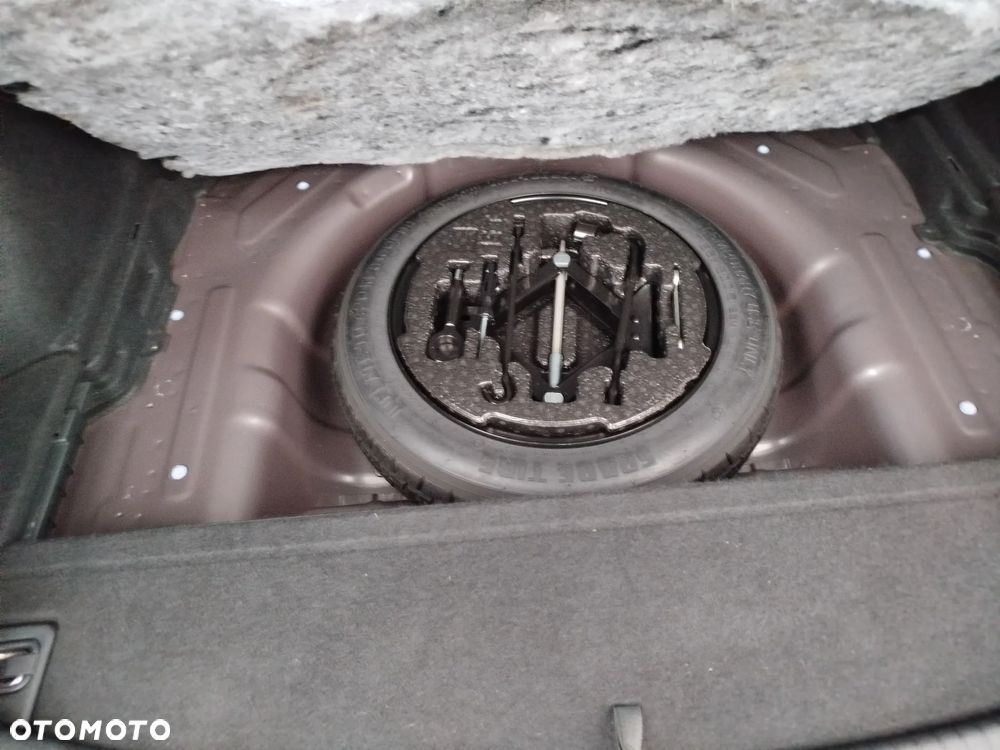 Hyundai i30 1.6 Premium - 16