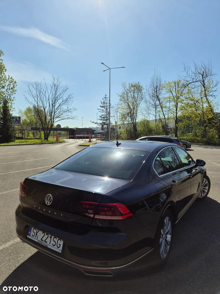 Volkswagen Passat 2.0 TSI Business DSG - 6