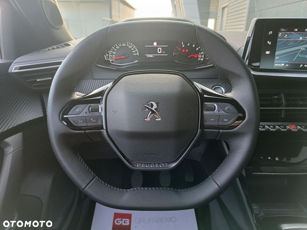 Peugeot 2008 PureTech 100 Allure S&S BVM6 - 19