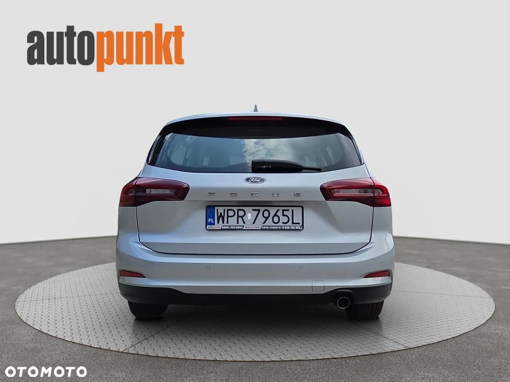 Ford Focus 1.0 EcoBoost Titanium - 6