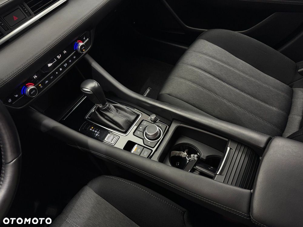 Mazda 6 2.0 SkyJoy - 26
