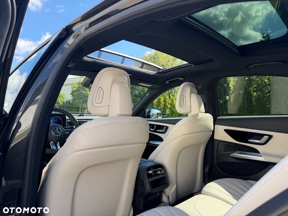 Mercedes-Benz Klasa E 220 d mHEV 4-Matic AMG 9G-Tronic - 19