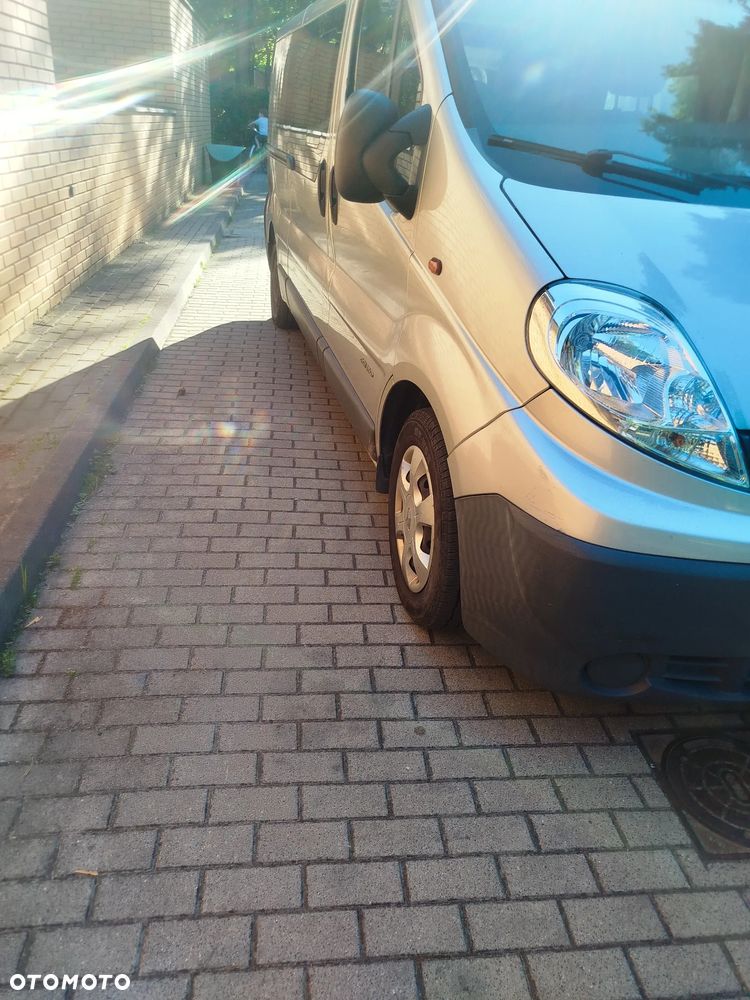 Renault Trafic - 2