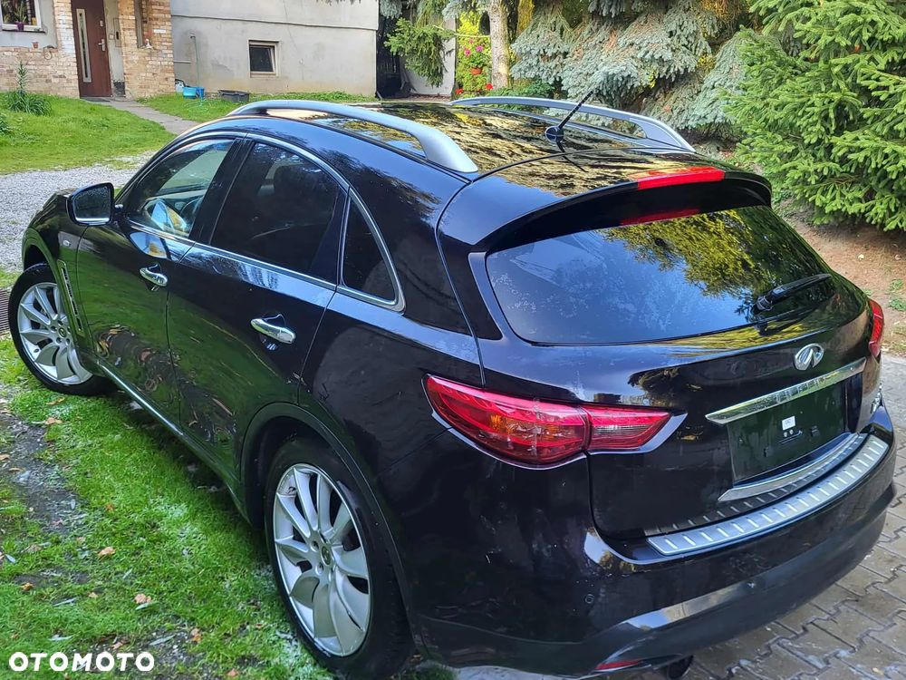 Infiniti FX FX30d AWD S - 9