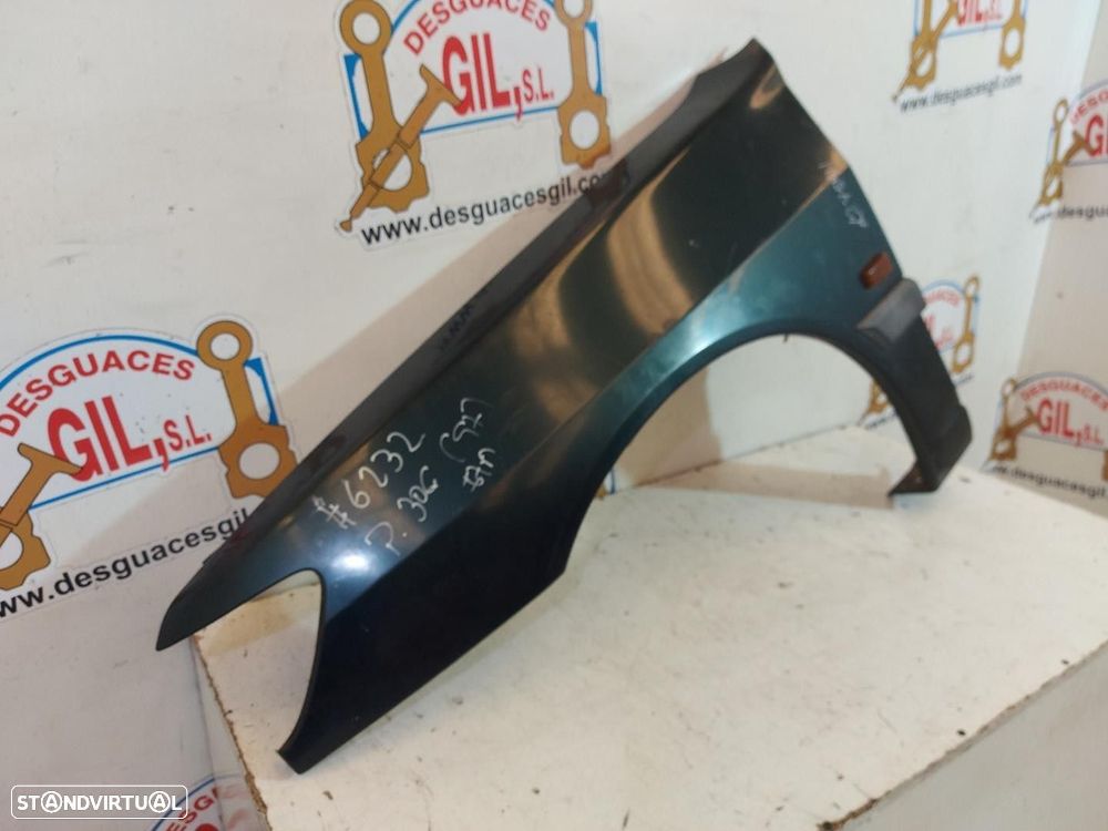 GUARDA-LAMAS FRONTAL ESQUERDO PEUGEOT 306 1996 - 1
