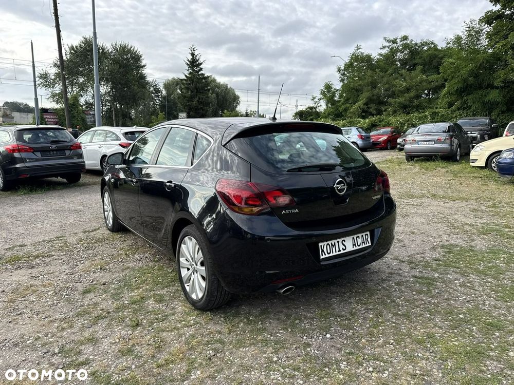 Opel Astra - 30