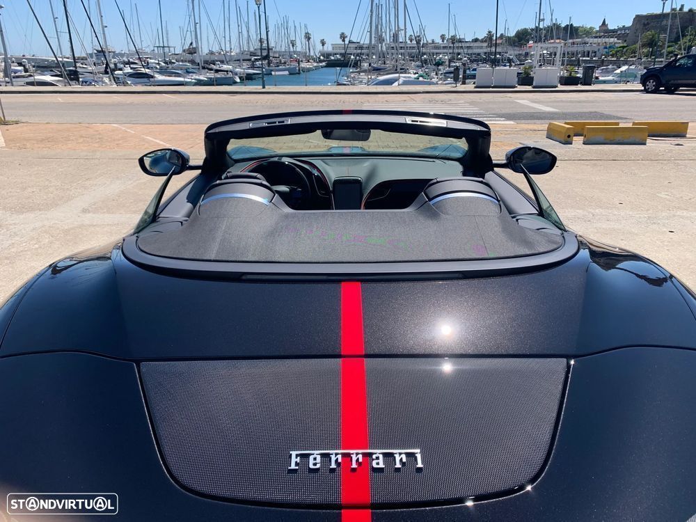 Ferrari Roma Spider - 24