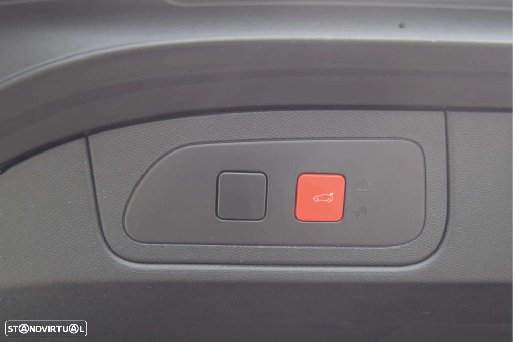 DS DS7 Crossback E-Tense Performance Line+ EAT8 - 43