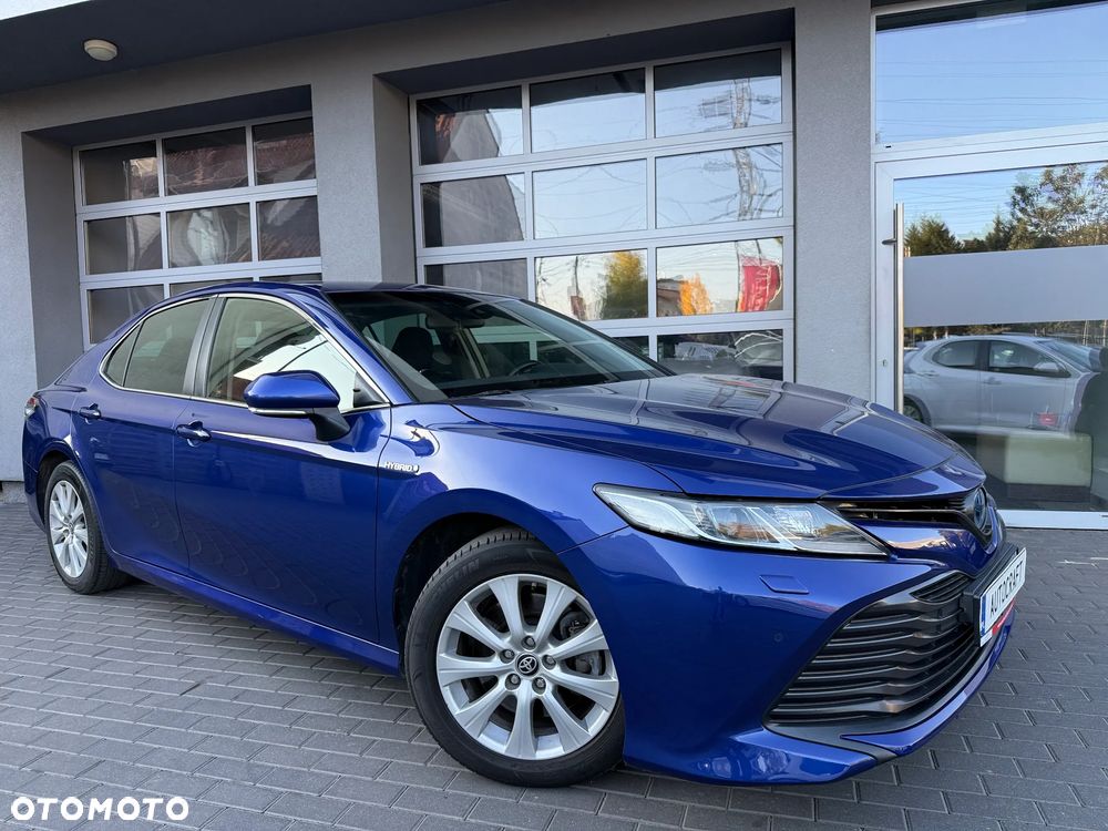 Toyota Camry 2.5 Hybrid Comfort CVT - 18