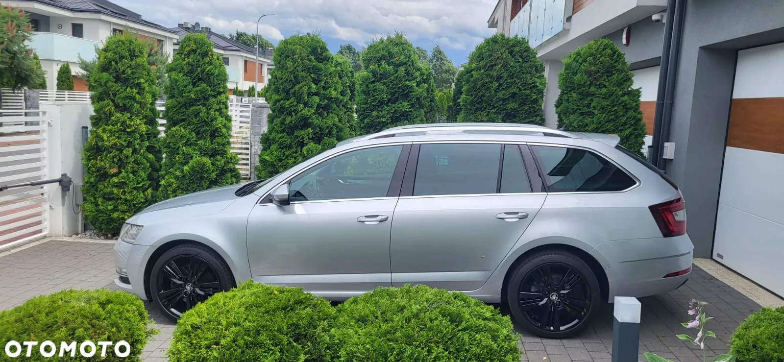 Skoda Octavia 1.8 TSI Edition DSG - 24