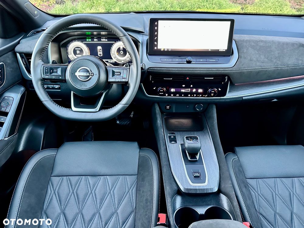 Nissan Qashqai 1.3 DIG-T MHEV Tekna+ Xtronic - 32