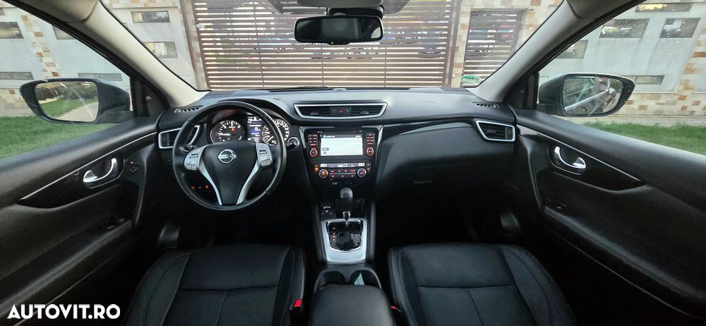 Nissan Qashqai 1.6 DCI Xtronic TEKNA - 35