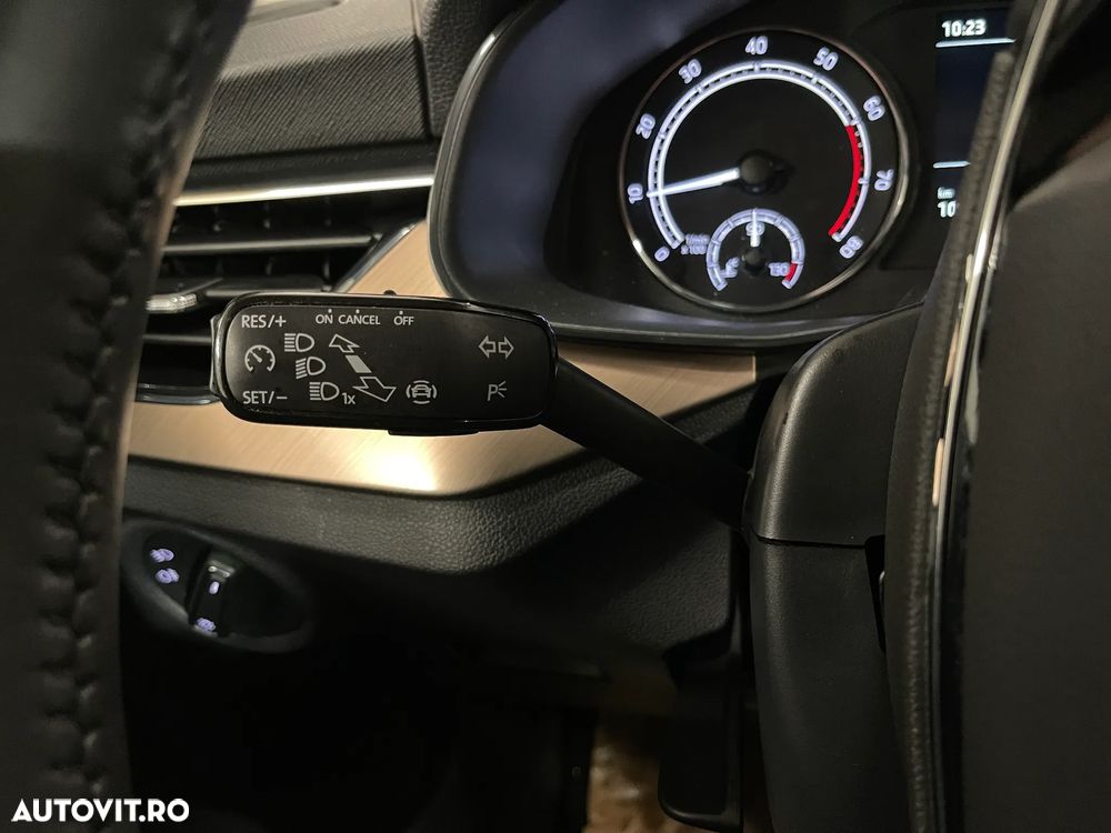 Skoda Kamiq 1.0 TSI DSG Style - 23