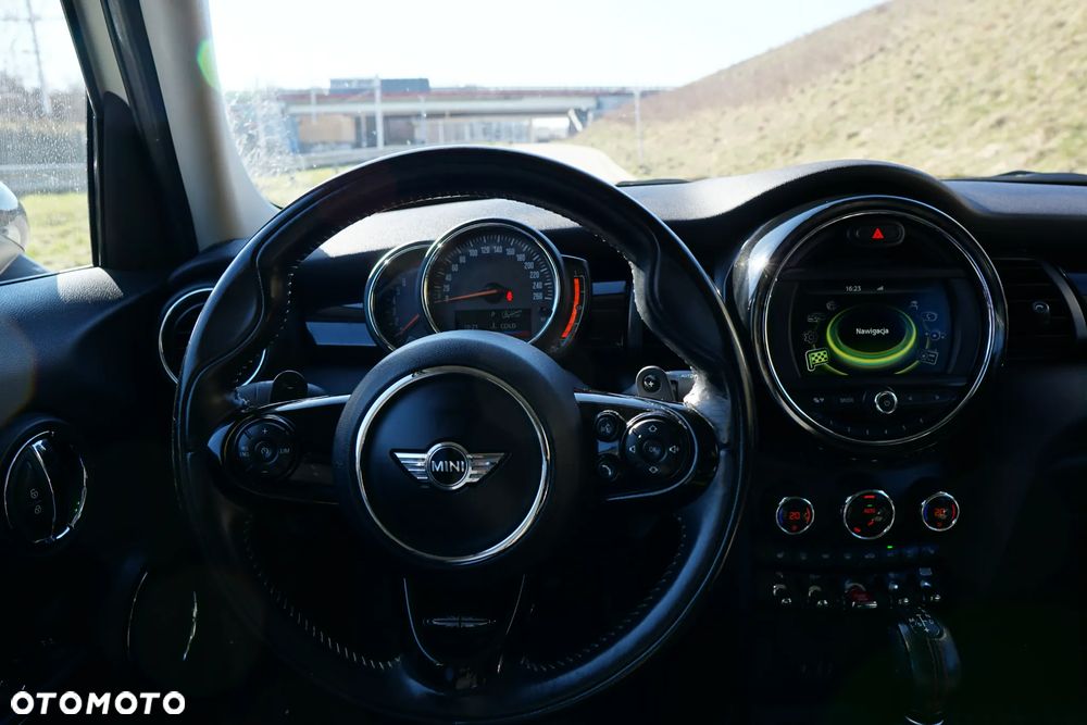 MINI Cooper S Standard - 7