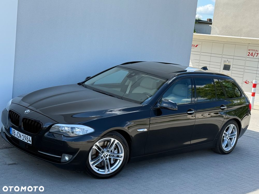 BMW Seria 5 525d Sport-Aut - 8
