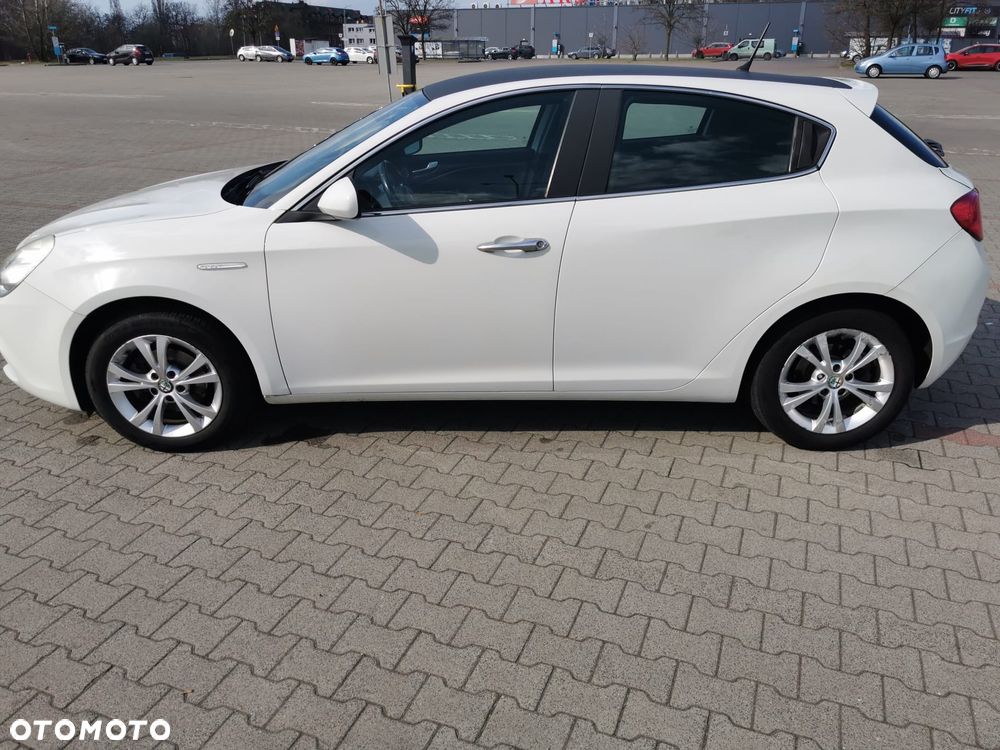 Alfa Romeo Giulietta 1.4 TB Distinctive - 4