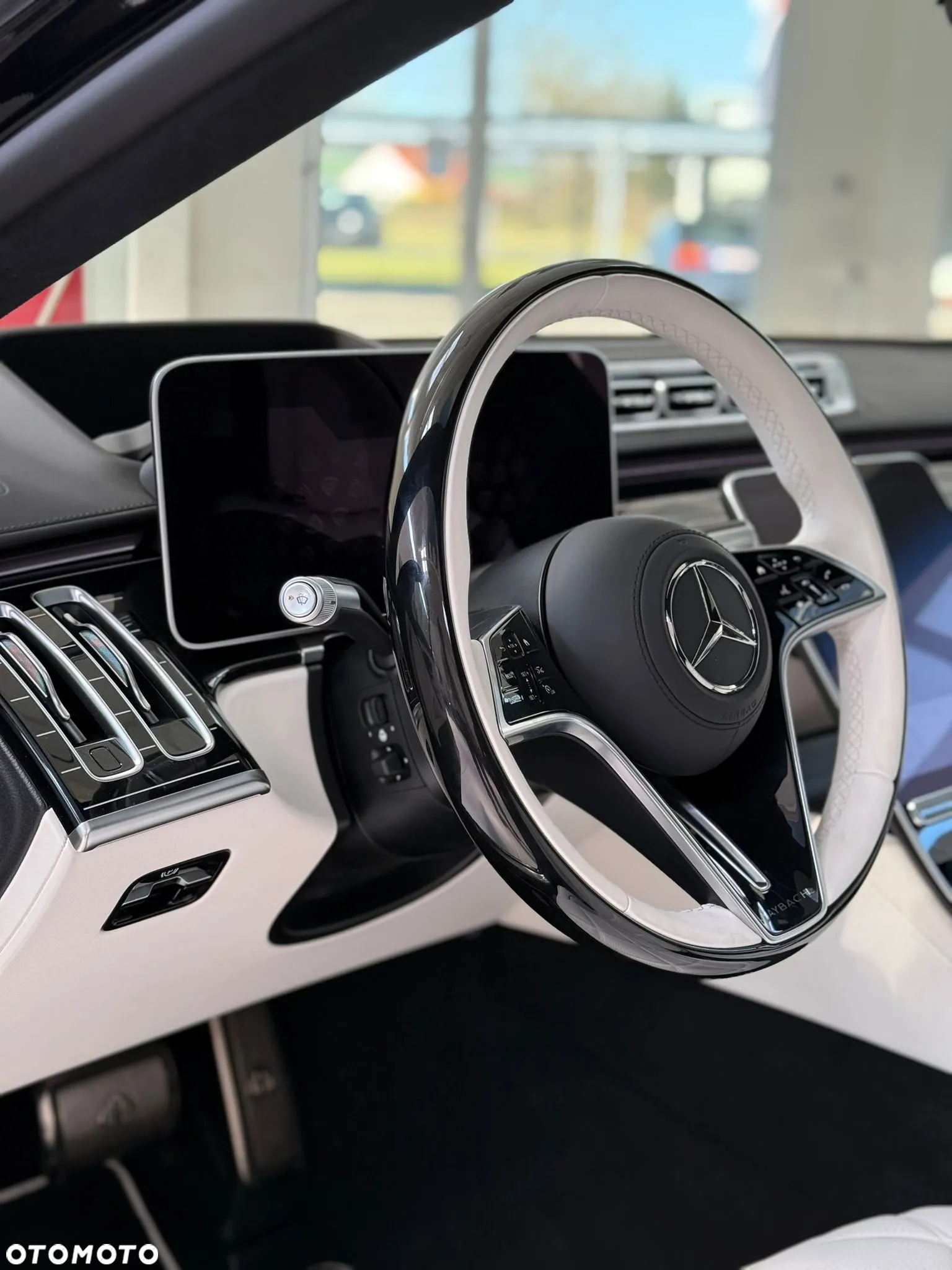 Mercedes-Benz Maybach Klasa S 680 4-Matic - 15