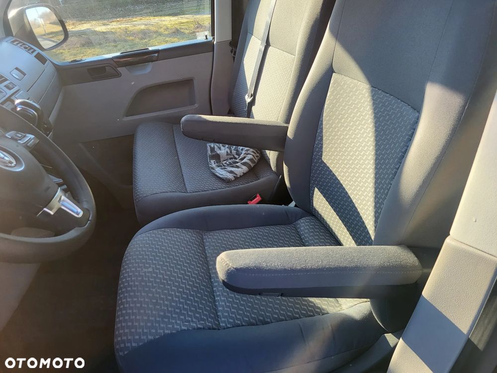 Volkswagen Transporter - 21